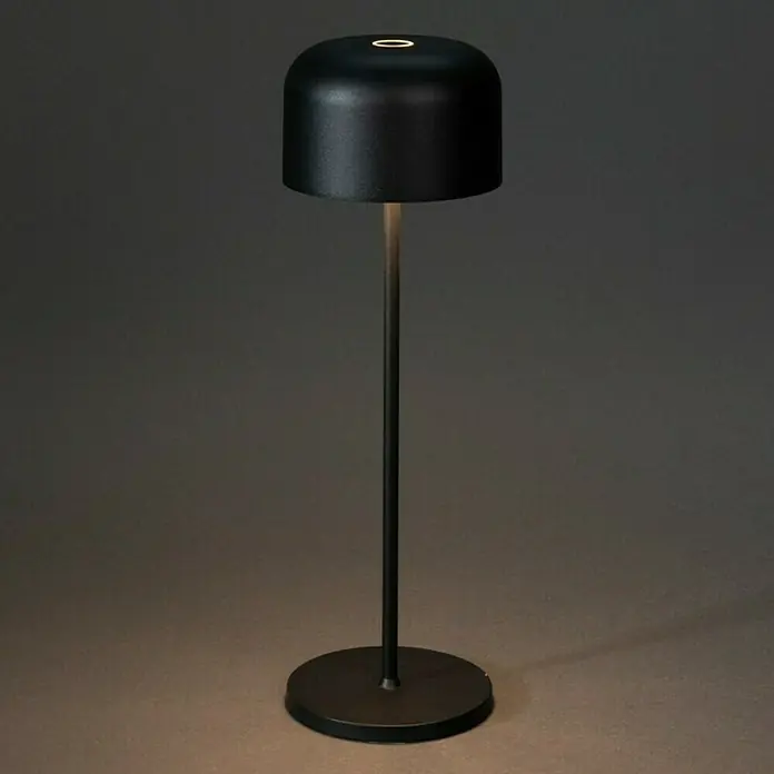 Konstsmide Akku-Tischleuchte Lille - 3,5 W, L x B x H: 11 x 11 x 36 cm, Schwarz, Mehrfarbig - Elegante, schwarze Stehleuchte mit schlichtem, modernem Design. Ideal für Wohnräume und Büros.