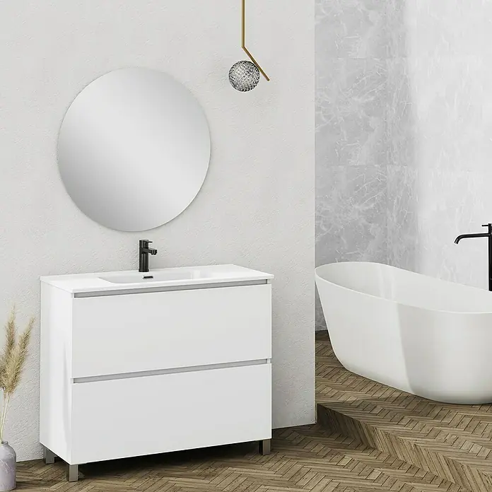 Artysan Conjunto de mueble de baño Ariel - Ancho: 100 cm, Blanco, 3 pzs. - Elegante interior de baño con mueble de lavabo blanco, espejo redondo y bañera exenta. Diseño armónico para baños modernos y estilosos.