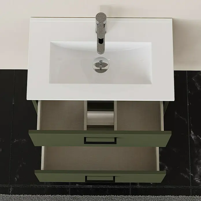 Artysan Conjunto de mueble de baño Palma 2C - Ancho: 60 cm, Verde olivo, 3 pzs. - Toma superior de un mueble de baño verde oliva con cajones abiertos y un lavabo blanco con grifo cromado.