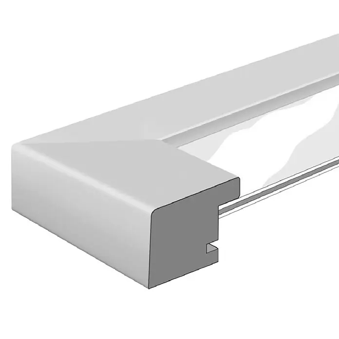 Accent Holzrahmen Oslo - 50 x 70 cm, Weiß - Detailaufnahme eines silbernen Aluminium-Fensterrahmens, der modernes Design und Funktionalität vereint. Perfekt für zeitgemäße Architektur.