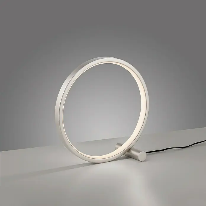 Just Light Ritus Lámpara de sobremesa redonda - 10,5 W, Ø x Al: 25,5 x 10 cm, Blanco - Una lámpara de anillo moderna con un diseño minimalista, sobre una base cilíndrica, que emite una luz suave.