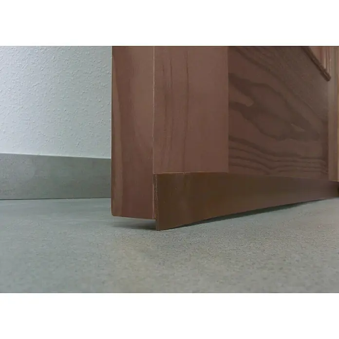 Junta para puerta PVC expandido - Marrón, Largo: 1 m - Primer plano de una elegante pata de armario de madera marrón, que destaca la elegancia y la artesanía del mueble.