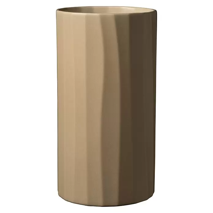 Soendgen Keramik Vase Umea Pure - Ø x H: 11 x 21 cm, Keramik, Zartbeige - Beige mattierter zylindrischer Topf mit vertikalen Rillen.