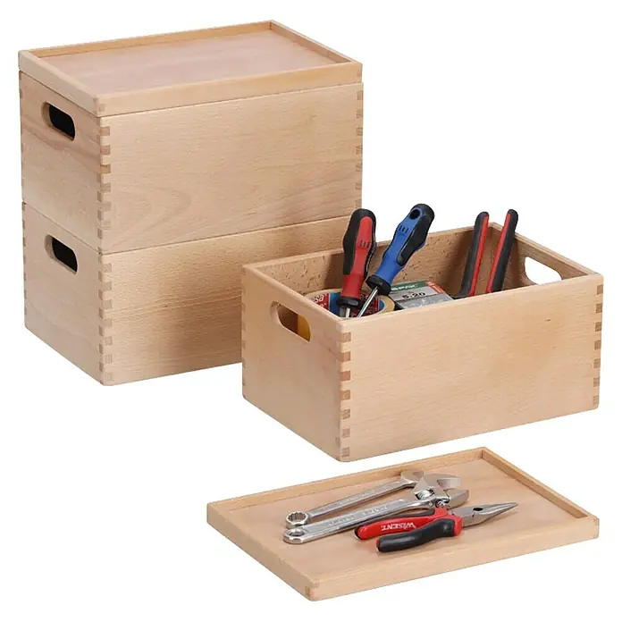 Zeller Present Deckel - L x B: 30 x 20 cm, Passend für: Zeller Present Stapelbox 30 x 20 cm, Holz - Holzboxen-Set mit Werkzeugen. Das Set enthält gestapelte Aufbewahrungsboxen und eine Ablage, ideal für die Werkzeugorganisation.