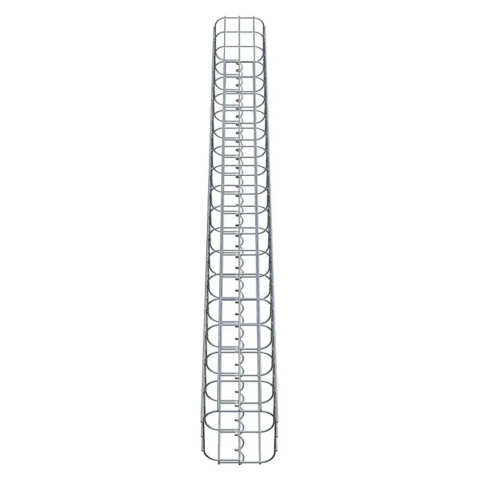 Gabiona Gabionensäule - 17 x 17 x 190 cm, Metall, Maschenbreite: 50 mm, Maschenhöhe: 100 mm - Das Bild zeigt eine Drahtgeflechtkonstruktion in Zylinderform, die aus horizontalen ovalen Ringen und vertikalen Stäben besteht, ideal für Bauprojekte.