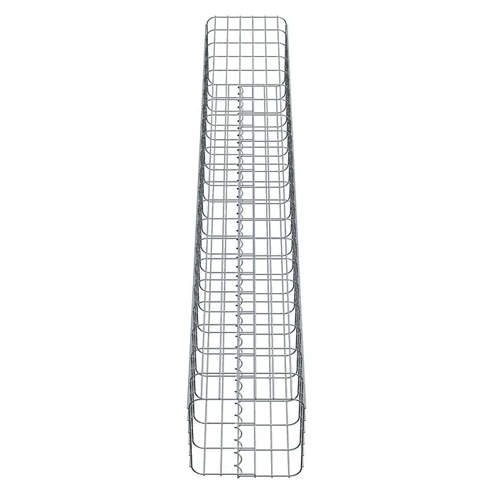 Gabiona Gabionensäule - 32 x 32 x 210 cm, Metall, Maschenbreite: 50 mm, Maschenhöhe: 100 mm - Ansicht eines länglichen Gabionenkorbs aus verzinktem Draht, zur Verwendung in Gärten oder zur Hangbefestigung, robust und vielseitig.