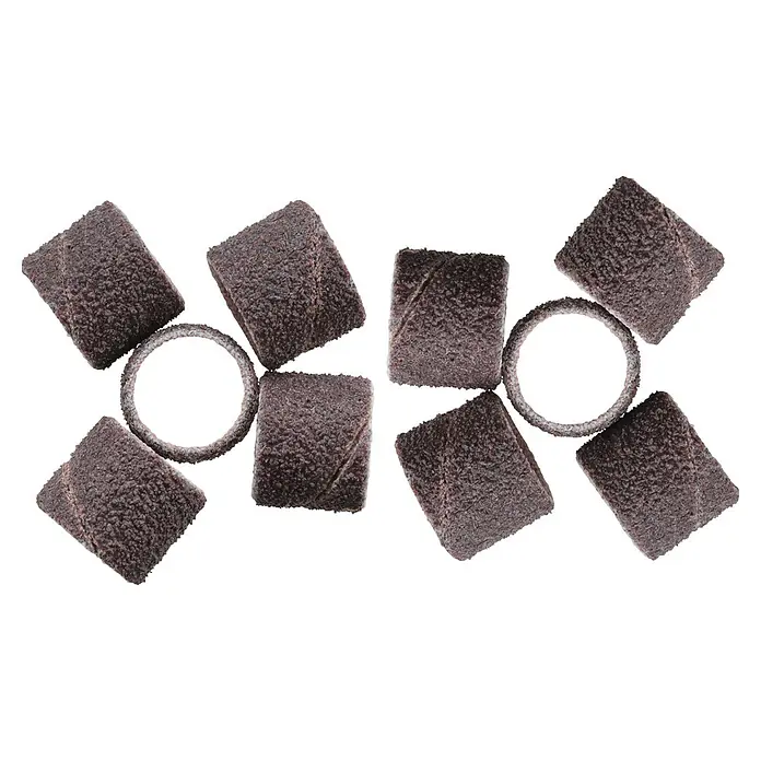 Ryobi Schleifband-Set RAR601-10 - Körnung: 60 - Nahaufnahme von Schleifbändern, die für Nagelpflege und Polierarbeiten verwendet werden. Perfekt für präzise Detailarbeiten.