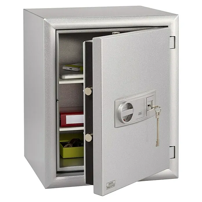 Burg-Wächter Diplomat Sicherheitsschrank MTD 760 K - L x B x H: 462 x 500 x 625 mm, Silber, Art Schloss: Doppelbart-Hochsicherheitsschloss - Tresor mit offener Tür. Im Inneren befinden sich Ordner und Wertsachen. Der Tresor ist von der Marke Burg Wächter.