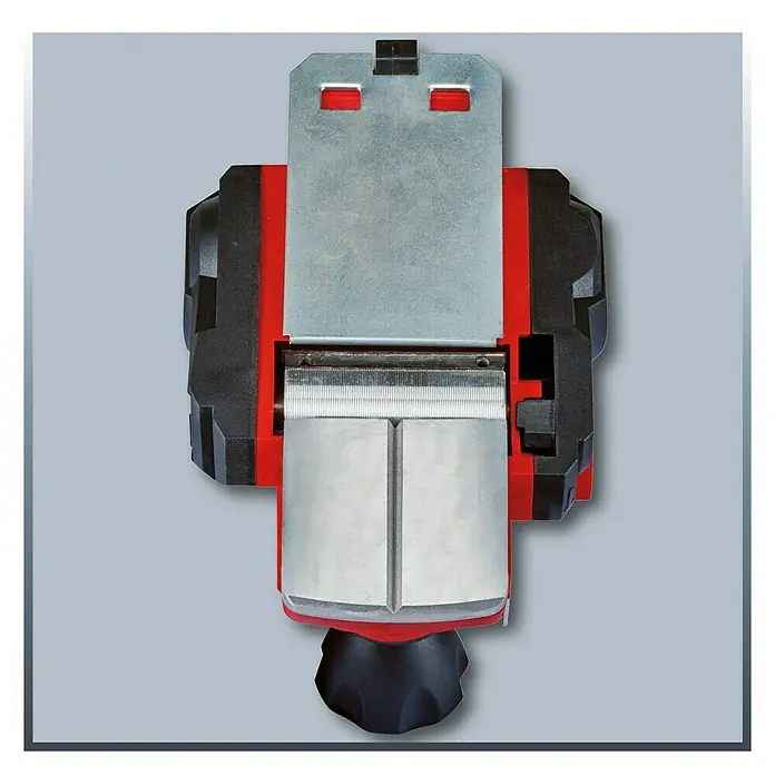 Einhell Cepilladora eléctrica TC-PL 750 - 750 W, Profundidad de cepillo: 0 mm - 2 mm, Número de revoluciones de marcha en vacío: 0 r.p.m. - 17.000 r.p.m. - Vista del producto de un cepillo eléctrico Einhell con color rojo y negro. El dispositivo se presenta con su diseño robusto.