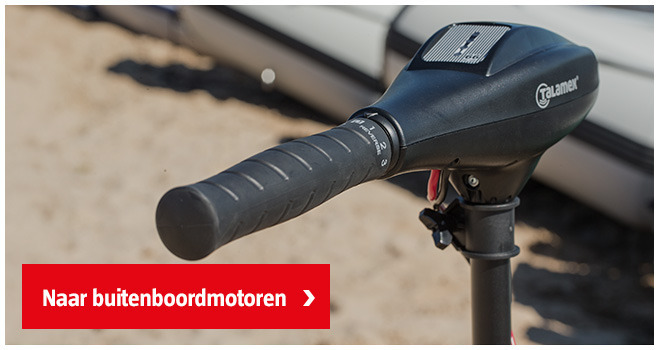buitenboordmotor-uit-het-water