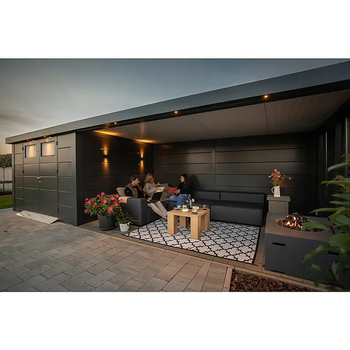 Telluria Metallgerätehaus Classico 3330 mit Lounge XL rechts inkl. 2 Fenster und Elektro-Set - Außenmaß inkl. Dachüberstand (B x T): 812 x 318 cm, Stahl, Anthrazit, Inkl. Innenwandverkleidung & Elektro-Set - Einladender Pavillon mit stilvollem Design und komfortablen Sitzmöglichkeiten für gemütliche Stunden im Freien.
