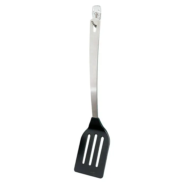 3M Command Colgador adhesivo 17067 - Plástico, Blanco, 9 ud. - Una espátula ranurada negra con mango de acero inoxidable cuelga de un gancho transparente en la pared.