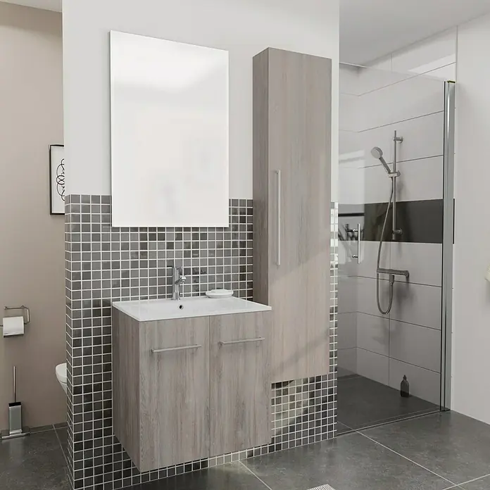 Camargue Espacio Badmöbel-Set i7 - 100 cm, Faro - Badezimmer-Interieur mit einem modernen Waschtischunterschrank mit Waschbecken, einem Spiegel und einem Hochschrank in Holzoptik.