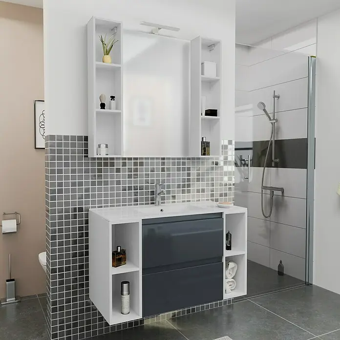Camargue Espacio Badmöbel-Set i75 - 100 cm, Gama anthrazit glänzend - Elegantes Badezimmer-Ensemble mit einem Waschtischunterschrank in Grau und Weiß, ergänzt durch einen Spiegelschrank mit seitlichen Regalen.