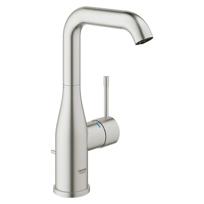 Grohe Essence New Waschtischarmatur L-Size - Mit Zugstange, Supersteel, Glänzend - Nahaufnahme einer eleganten, gebürsteten Grohe Küchenarmatur mit hohem Auslauf und Einhebelmischer. Das moderne Design wertet jede Küche auf.
