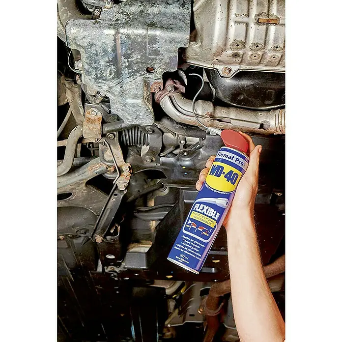 WD-40 Lubricante Multi-Uso Flexible - 400 ml - WD-40 Format Pro Flexible: Producto multiuso de 600 ml para zonas inaccesibles. Elimina chirridos, desplaza la humedad, limpia y protege.