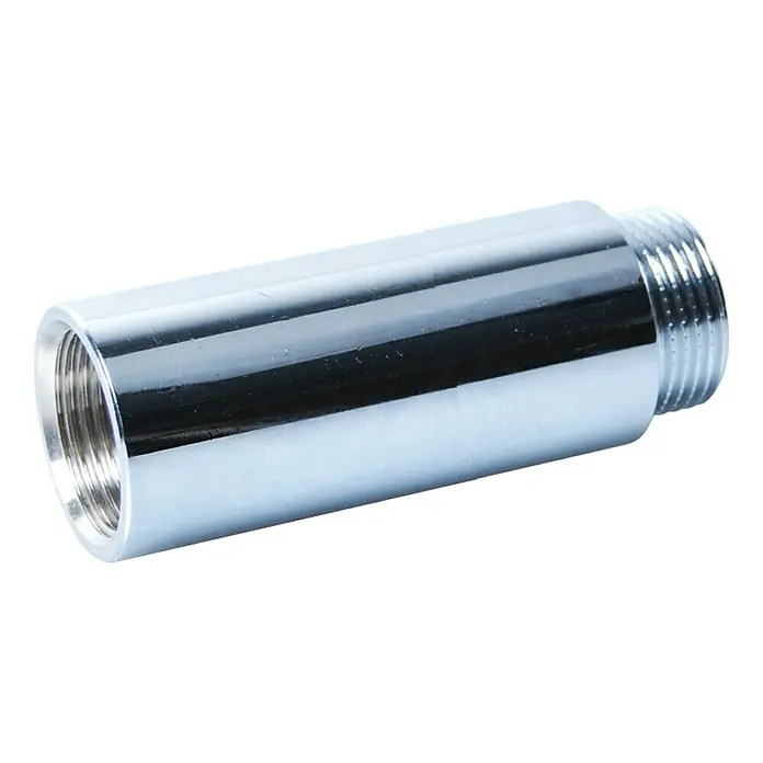 Hahnverlängerung - ½″, Länge: 65 mm, Verchromt - Nahaufnahme eines glänzenden, verchromten Verlängerungsstücks für Sanitärinstallationen mit Gewindeenden.