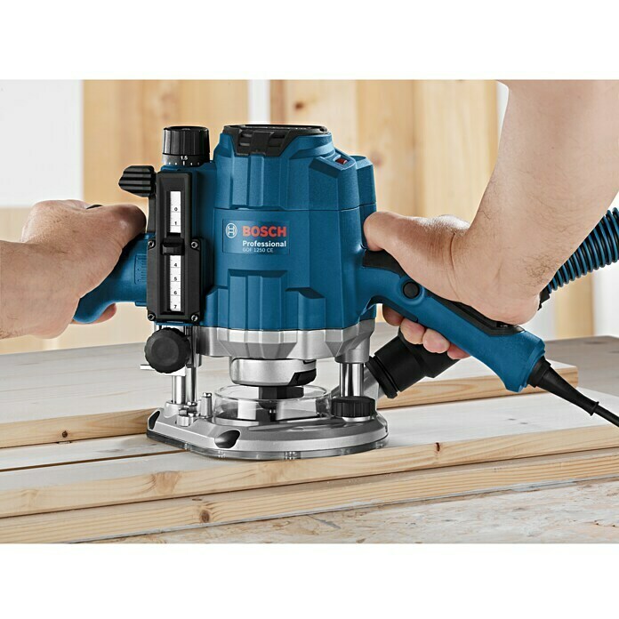 Bosch Professional Oberfräse GOF 1250 CE1.250 W, 60 mm Unknown