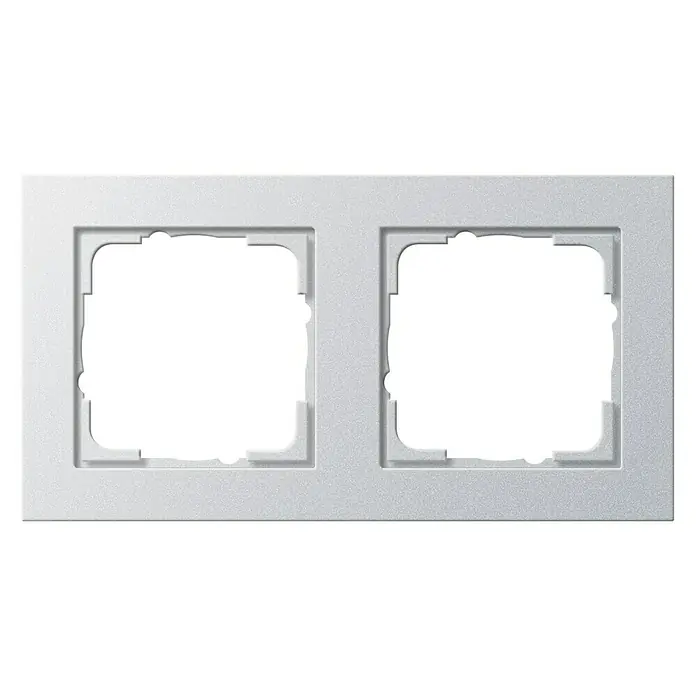 Gira E2 Abdeckrahmen 021225 - Alu, 2-fach, Kunststoff - Ein silberner Doppelrahmen für Lichtschalter oder Steckdosen, der eine moderne und elegante Optik bietet. Ideal für die stilvolle Wandgestaltung.