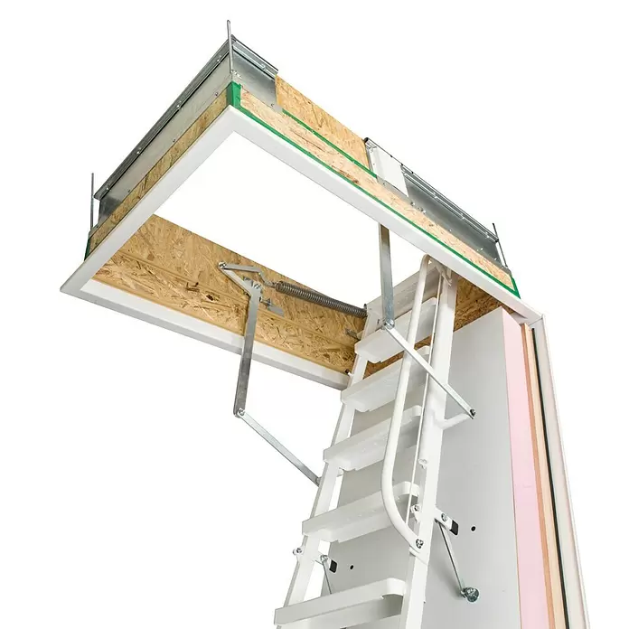 Wippro Bodentreppe Klimastair Smart O BS - 120 x 60 cm, Wärmedämmung: 0,34 W/(m²K) - Weiße klappbare Bodentreppe mit Holzklappe und sichtbaren Isolationsschichten für den Zugang zur Decke.