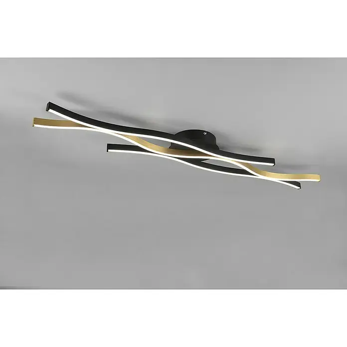 Trio Leuchten Blaze LED-Deckenleuchte - 35 W, L x B x H: 18 x 107,5 x 7 cm, Messing matt/Schwarz, Mehrfarbig - Moderne Deckenleuchte mit geschwungenen, schwarzen und goldenen Elementen, die ein elegantes und stilvolles Lichtdesign erzeugen.
