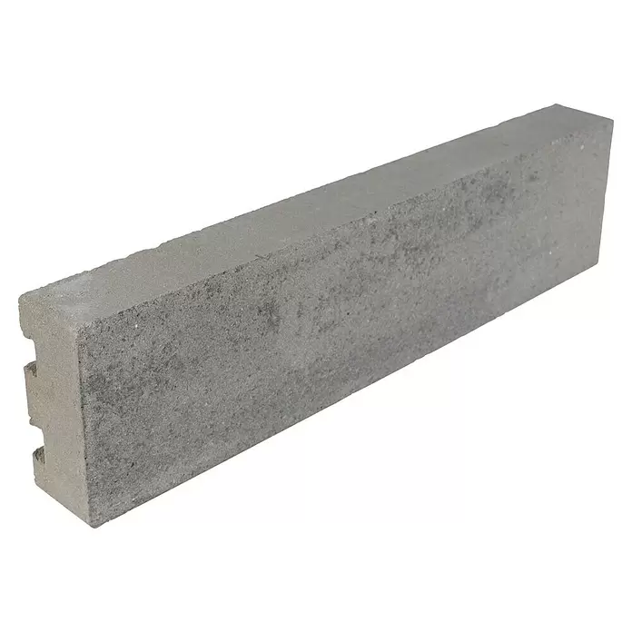 EHL Creaform Sitzbank - 190 x 67 x 45 cm, Steingrau, Beton - Grauer Betonrandstein, rechteckig, mit profiliertem Ende und drei horizontalen Verbindungsnuten.