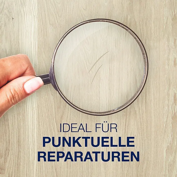 Bona Öl-Refresher für geölte Holzböden - 1 l, Geeignet für: Geöltes Parkett - Lupe über einem Holzbrett mit Kratzern, Text: Ideal für punktuelle Reparaturen.