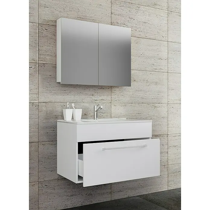 VCM Badinos Badmöbel-Set SPS - 80 cm, Weiß - Modernes Badezimmer-Ensemble mit weißem Waschtischunterschrank, offenem Schubfach, Waschtisch und Spiegelschrank vor grauer Wand.