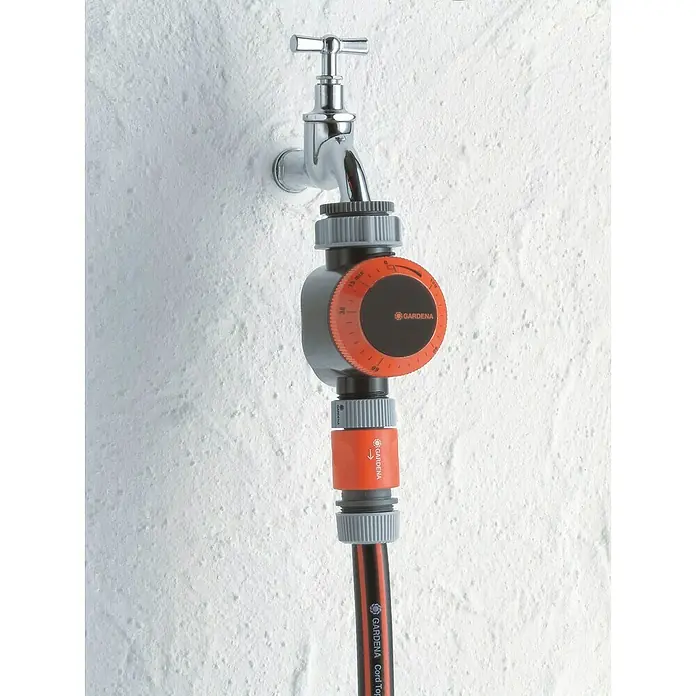 Gardena Bewässerungsuhr - Bewässerungsdauer: 5 min - 120 min - Gardena Wasserhahn mit Bewässerungsuhr und Schlauch. Die Bewässerungsuhr steuert die Wassermenge und -dauer für die Gartenbewässerung.