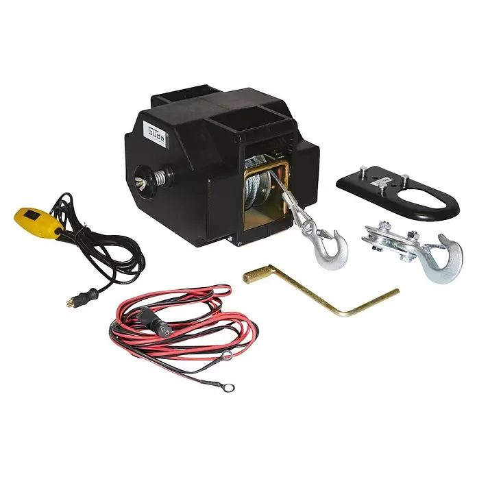 Güde Seilwinde 1800/ 12 V - Max. Hubkraft mit Lenkrolle: 2.720 kg, Seillänge: 3 m - Schwarzes elektrisches Winden-Set mit Stahlseil, Fernbedienung, Stromkabeln, Kurbel, Montageplatte und Umlenkrolle zum Ziehen.