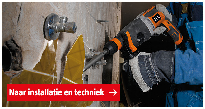 Installatie-toilet-in-badkamer