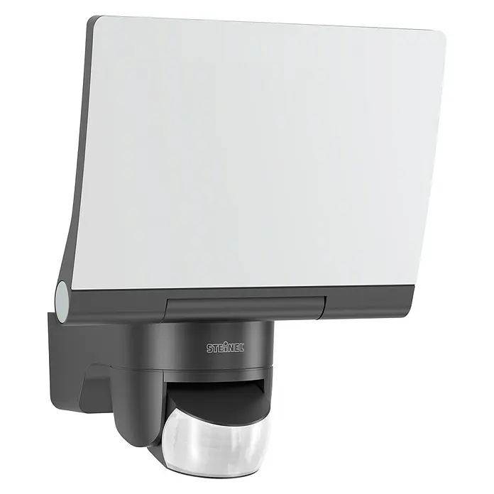 Steinel LED-Strahler XLED home 2 XL S graphit - 19,3 W, L x B x H: 161 x 180 x 214 mm, Graphit - Nahaufnahme einer STEINEL Außenleuchte mit Bewegungsmelder vor schwarzem Hintergrund. Die Leuchte kombiniert Weiß und Dunkelgrau.