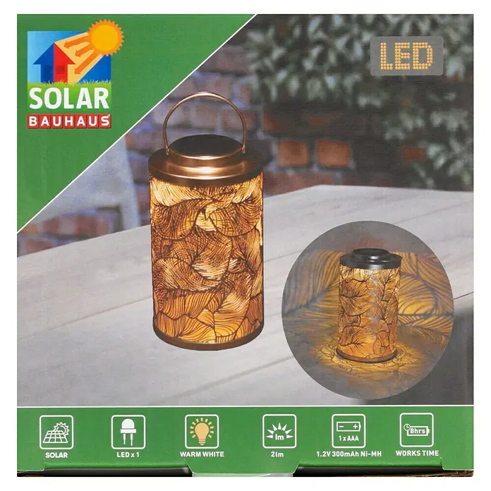 BAUHAUS Solar-Tischleuchte Dekolaterne - Gold - Abbildung einer Solar Bauhaus Laterne mit LED-Beleuchtung und dekorativem Blattmuster für den Außenbereich.