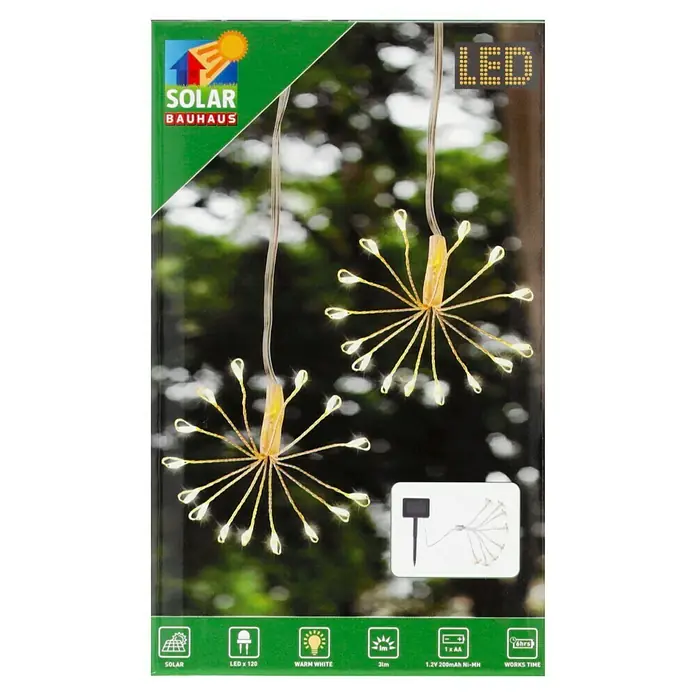 BAUHAUS Solar-Lichterkette Feuerwerk - Länge: 3,4 m, LED - Das Bild zeigt eine Solar Bauhaus LED-Gartenleuchte in Sternform, die eine stimmungsvolle Atmosphäre erzeugt.