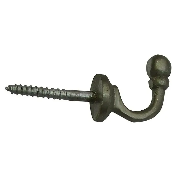 Häfele Gancho para muebles - Largo: 30 mm, Latón - Primer plano de un recogedor de cortina metálico con un tornillo, ideal para decorar y fijar cortinas.