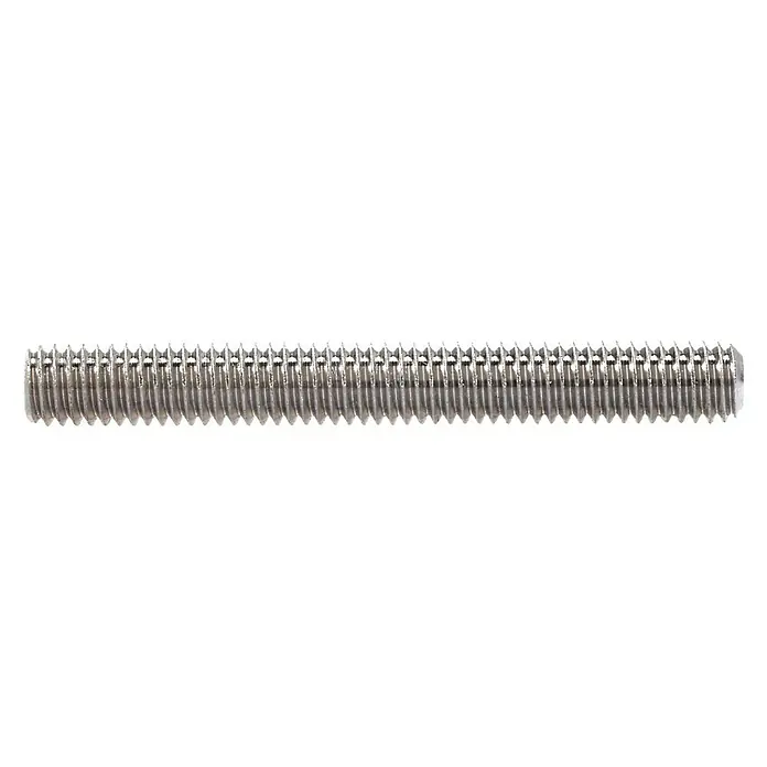 Marinetech Gewindestab - Durchmesser: 5 mm, M 5, Edelstahl - Nahaufnahme einer Gewindestange aus Metall. Ideal für Bauprojekte, die eine robuste und zuverlässige Befestigung erfordern.