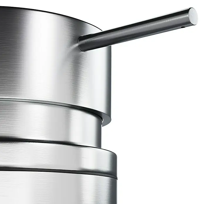 Camargue Antwerpen Seifenspender - Edelstahl, Edelstahl - Detailaufnahme eines modernen Seifenspenders aus gebürstetem Metall, ideal für stilvolle Badezimmer oder Küchen.