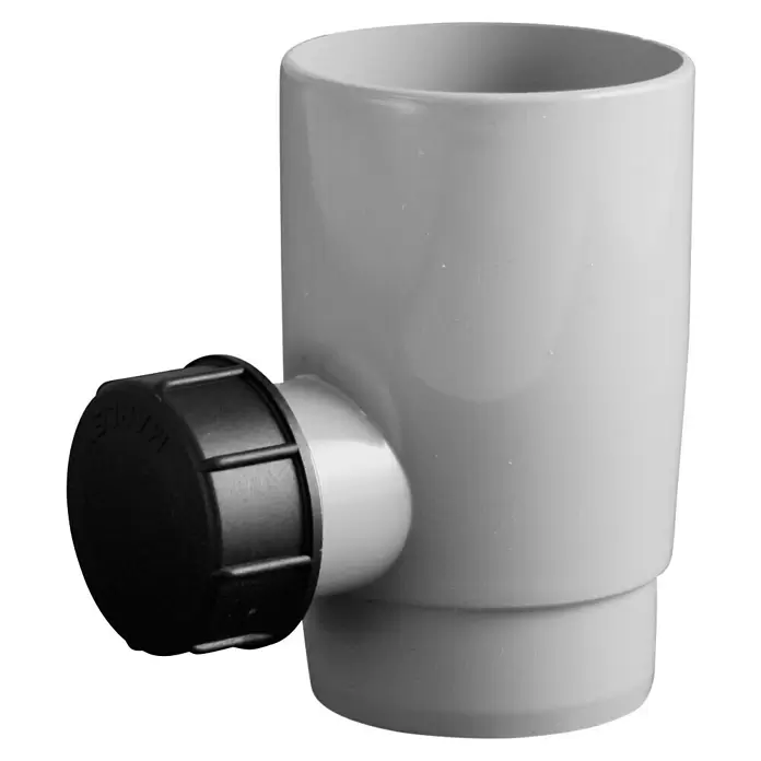 Marley Regensammler - Nennweite: 53 mm - 75 mm, Überlaufstop, Grau - Hellgraues Kunststoff-T-Stück mit schwarzer Revisionskappe für die Sanitärinstallation.
