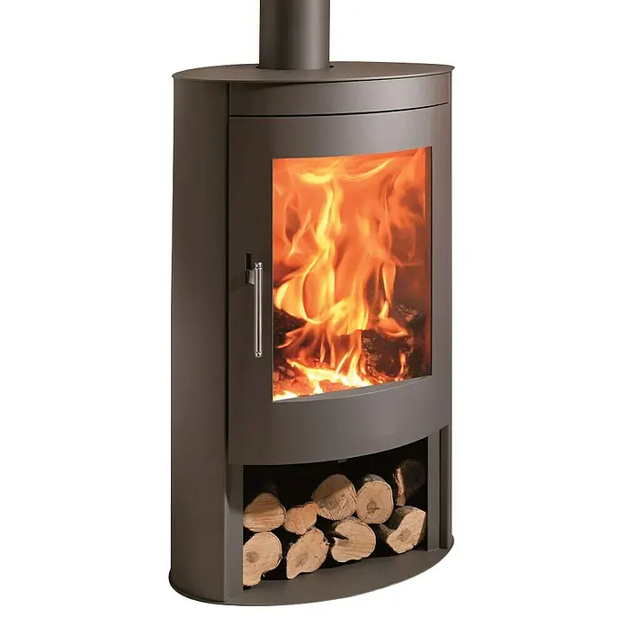 Panadero Kaminofen Oval Eco - 9,6 kW, Raumheizvermögen: 270 m³, Schwarz - Ein stilvoller Holzofen mit integriertem Holzfach, der Wärme und Ambiente in jeden Raum bringt. Das knisternde Feuer sorgt für Gemütlichkeit.