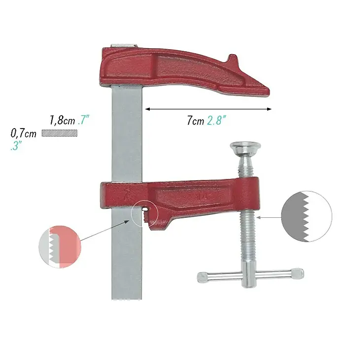 Piher Sargento M-15 - Anchura de sujeción: 150 mm, Fuerza de tensión: 4.000 N, Apertura máxima: 70 mm - Imagen de una mordaza de barra roja con medidas indicadas. La herramienta es adecuada para trabajos de carpintería o proyectos similares.