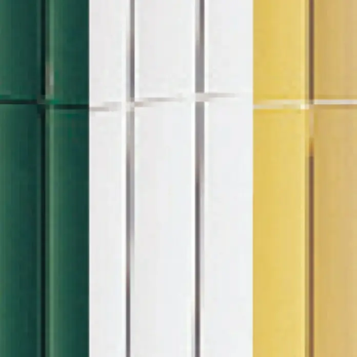Nortene Ocultación Cañizo Plasticane Semi-oval - Blanco, L x Al: 3 x 1 m - Una imagen llamativa de baldosas rectangulares verdes, blancas y amarillas que crean un patrón interesante y elegante.