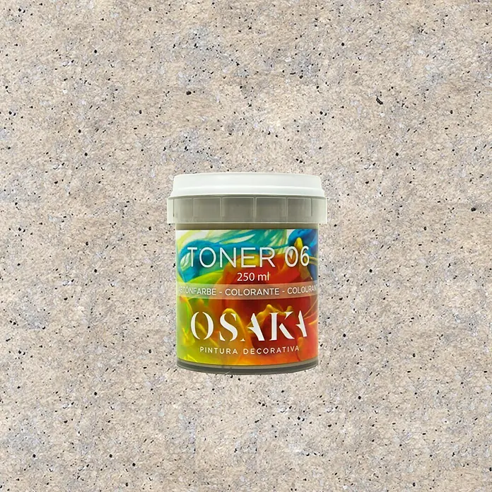 Osaka Colorante Toner - Piedra, 250 ml - Un envase de pintura decorativa Osaka "Toner 06", 250 ml, con una etiqueta colorida y una tapa gris. Ideal para diseños creativos.