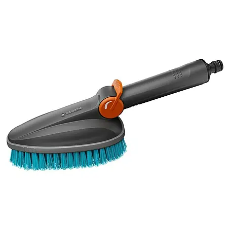 Gardena Cleansystem Cepillo de mano M con cerdas duras
