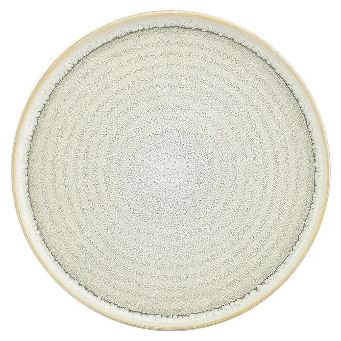 Teller Flach Cameo - 1 Stk., 21,5 x 2 cm, Keramik, Beige - Nahaufnahme eines runden Tellers mit einer strukturierten, hellen Oberfläche und einem subtilen farbigen Rand auf schwarzem Hintergrund.