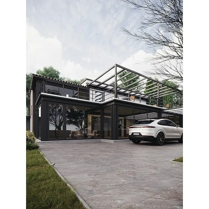Terrassenfliese Nevada - 40 x 80 x 2 cm, Braun, Matt - Zeitgenössisches Haus mit klaren Linien, großen Fensterfronten und einem weißen Porsche im Vorgarten für ein modernes Wohngefühl.