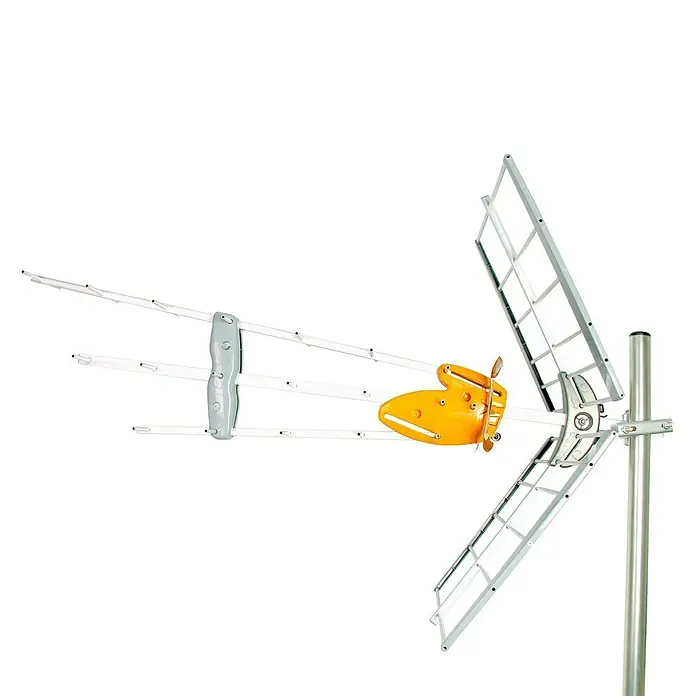 Televés Antena DAT BOSS - Plateado - Primer plano de una antena de televisión, lo que garantiza una intensidad de señal óptima para la recepción de televisión.