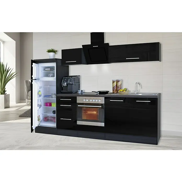 Respekta Premium Küchenzeile RP270ESCBO - Breite: 270 cm, Schwarz, Mit Elektrogeräten - Eine moderne Küche mit schwarzen Hochglanzfronten, die Kühlschrank, Herd und Spüle integriert, bietet stilvolles Design und Funktionalität.
