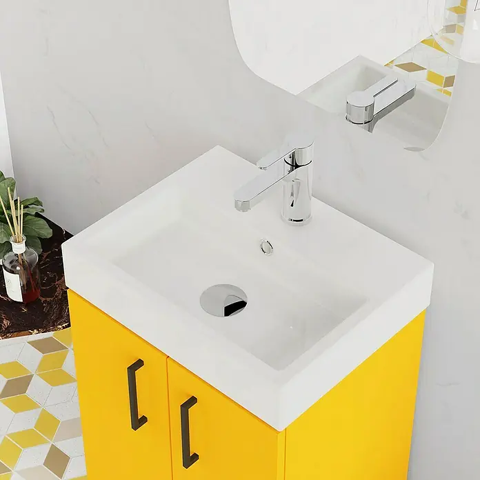 Conjunto de mueble de baño Palma - Mostaza, Mate, 3 pzs. - Tocador moderno con un vibrante gabinete amarillo, un elegante lavabo blanco y un grifo cromado, diseñado para iluminar cualquier baño.
