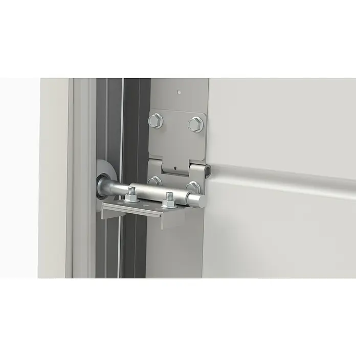 Solid Elements Puerta de garaje con motor Standard Eco - 250 x 212,5 cm, Blanco - Primer plano de una bisagra de puerta de armario metálica con pernos y elementos de fijación, mostrando los detalles.