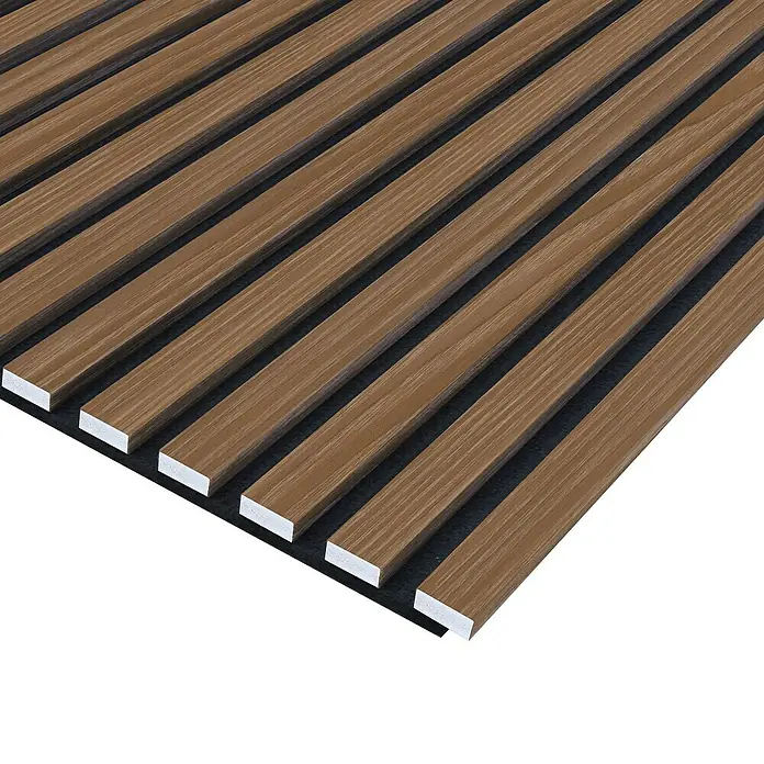FN Neuhofer Akustikpaneel Acustico PVC - Eiche, L x B x S: 2.400 x 572,5 x 19 mm, 1 Stk., 1,374 m² - Nahaufnahme einer Holzlamellenwand mit braunen Holzlatten und schwarzen Akustikplatten. Ideal für stilvolle Wandverkleidungen und Akustikverbesserung.